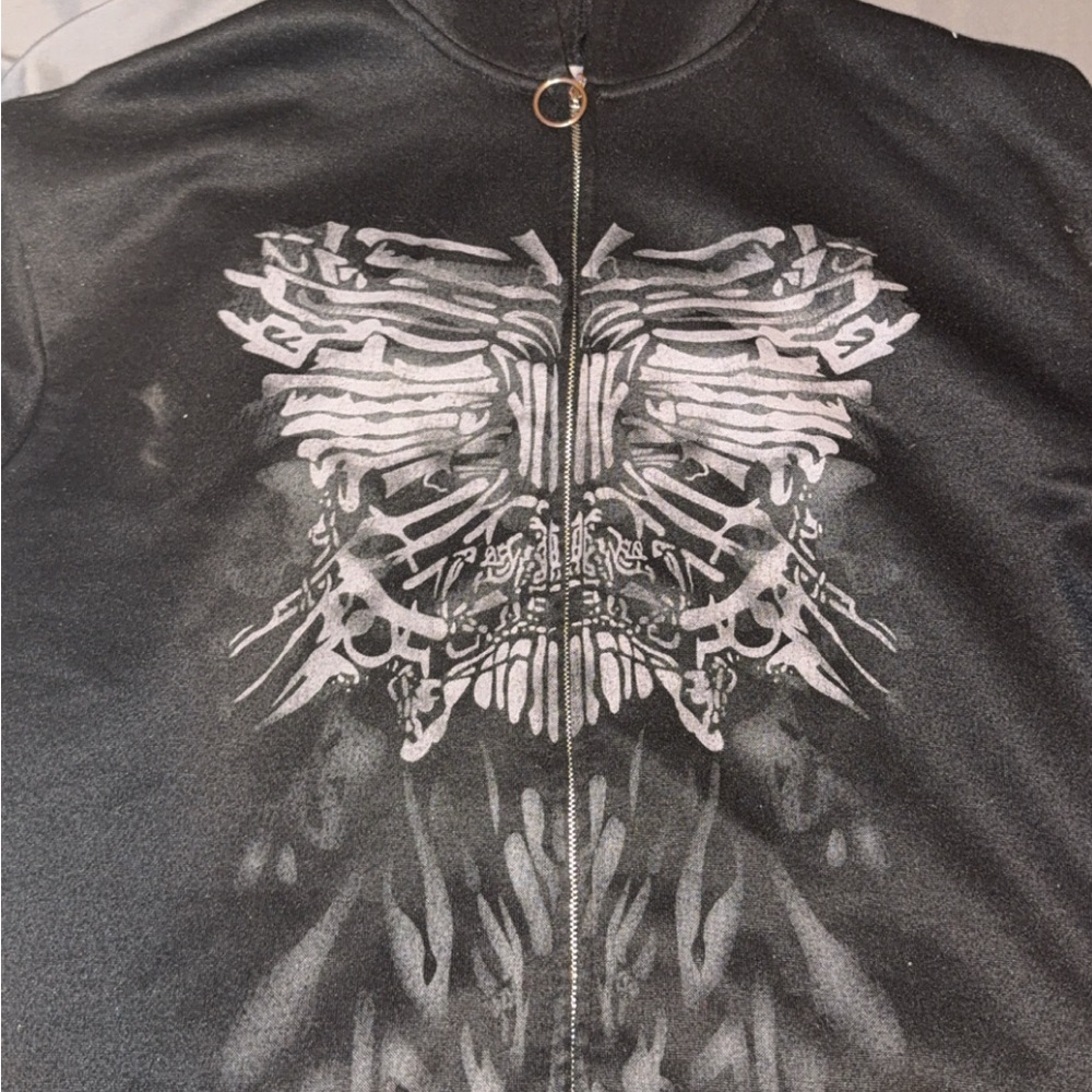 Men's Black Graphic Sweater
